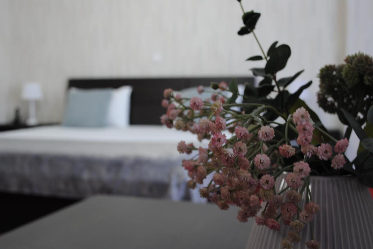 Hotel Corona Drobeta Turnu Severin Bagian luar foto